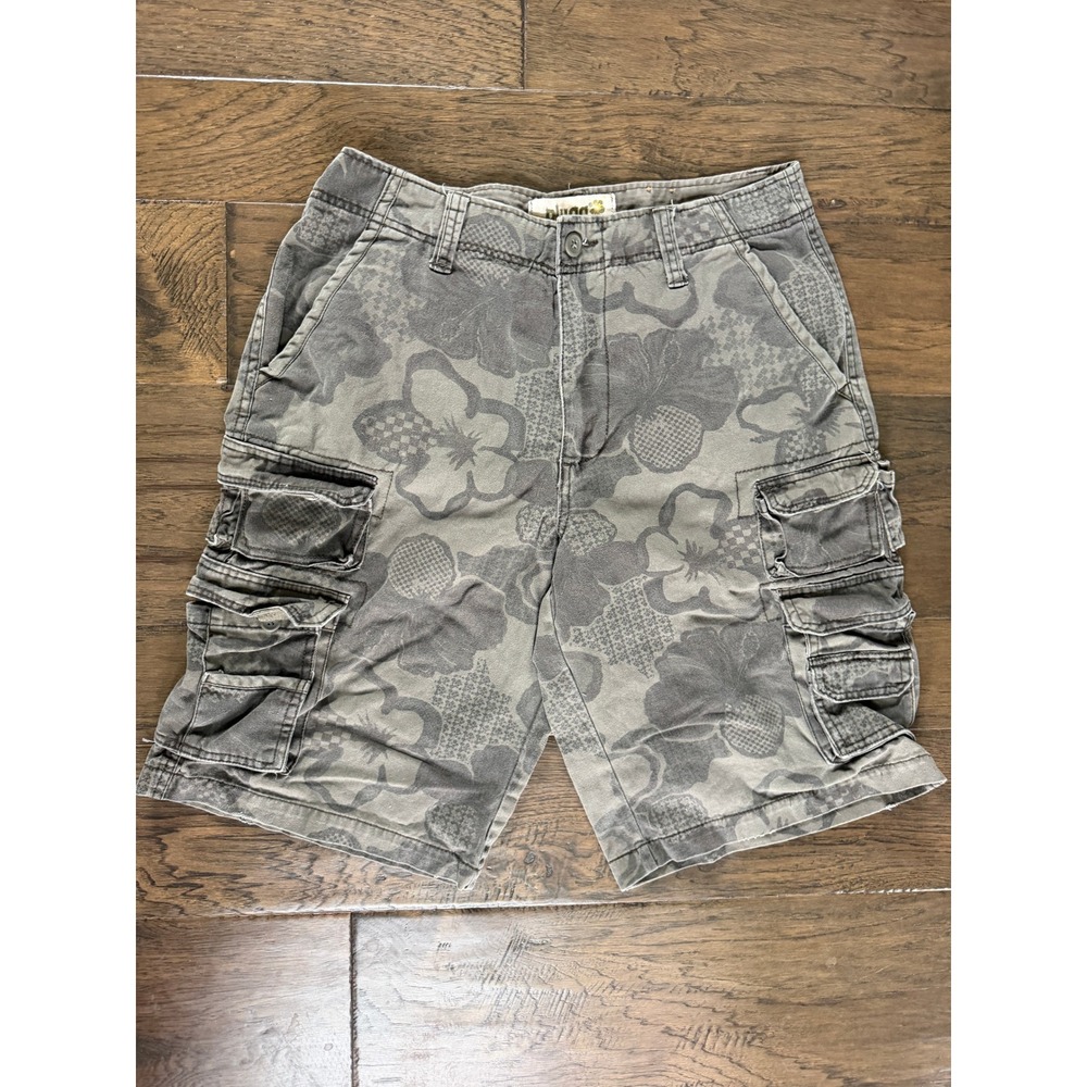 Plugg Men's Floral Cargo Shorts - Size 32
